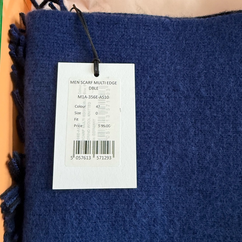 Paul Smith Navy Wool Scarf - Picture 2 of 4